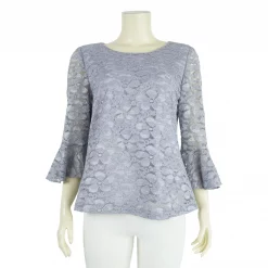 เสื้อคอกลม แขนกระบอก ปลายแขนระบาย ผ้าลูกไม้แฟนซี