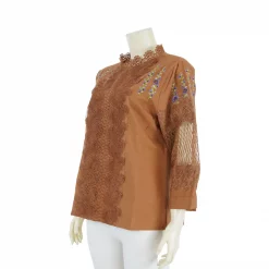เสื้อคอตั้งแขน 4 ส่วน ผ้าลินินแต่งผ้าลูกไม้และลายปัก - Image 5