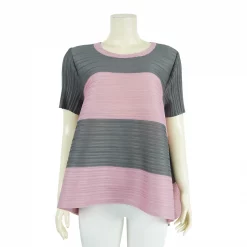 เสื้อคอกลม แขนสั้น ผ้าอัดพลีทลายขวาง - Image 2