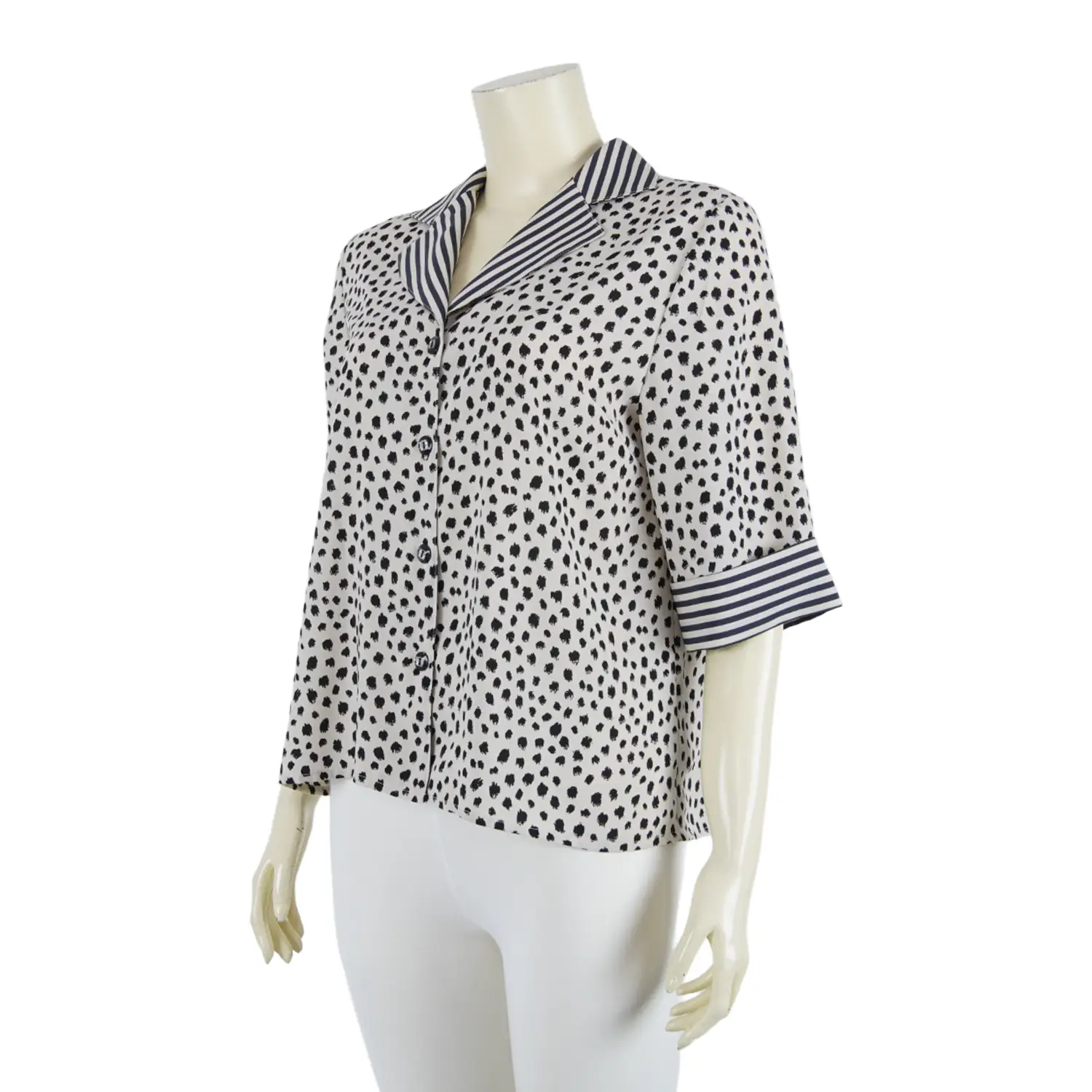 เสื้อเชิ้ตคอปกฮาวาย แขนสั้น ผ้าพีชสกินลายเสือชีตาห์ - Image 3