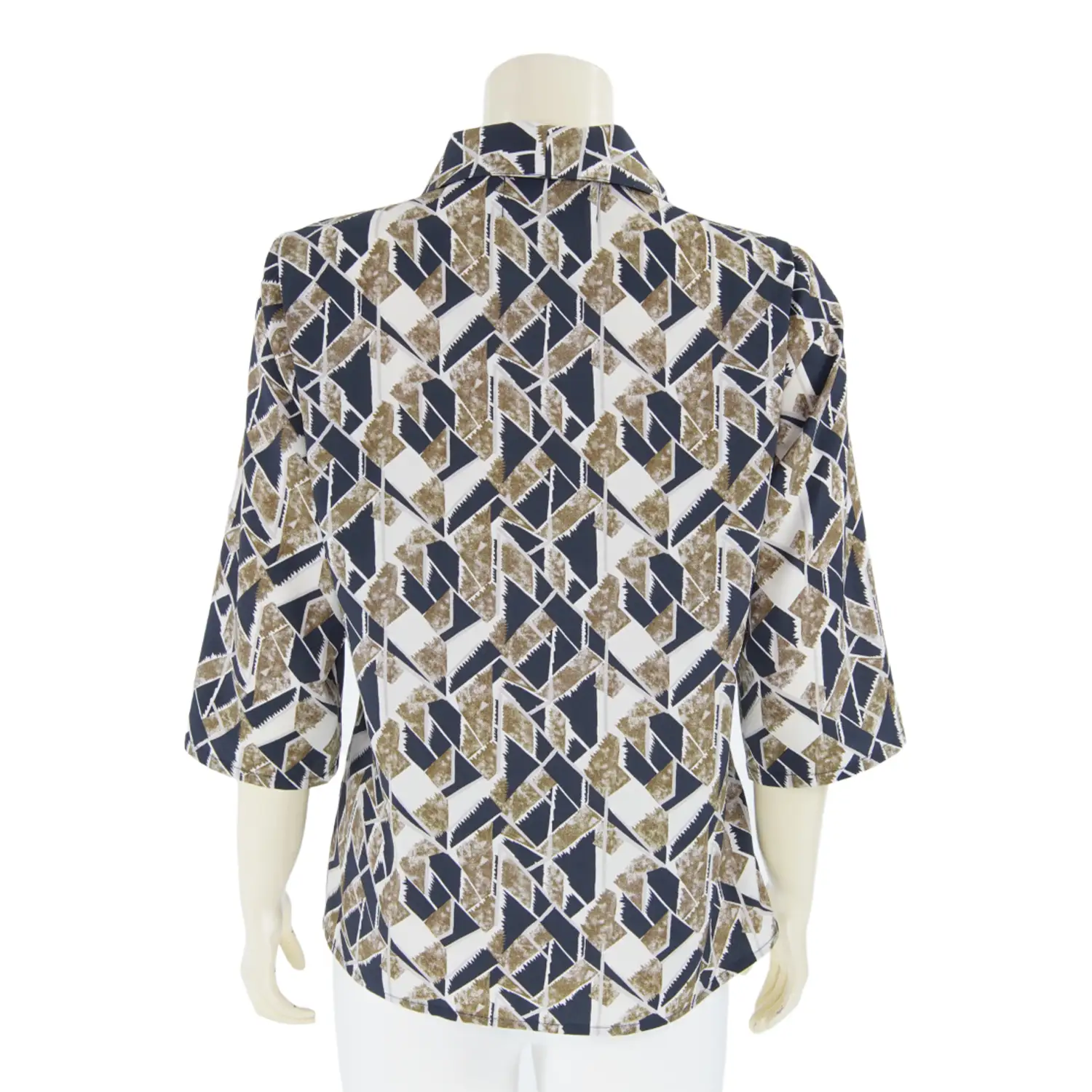 เสื้อเชิ้ตคอปกปีกนก แขน 3 ส่วน ผ้าพีชสกินลายสีน้ำตาล - Image 3