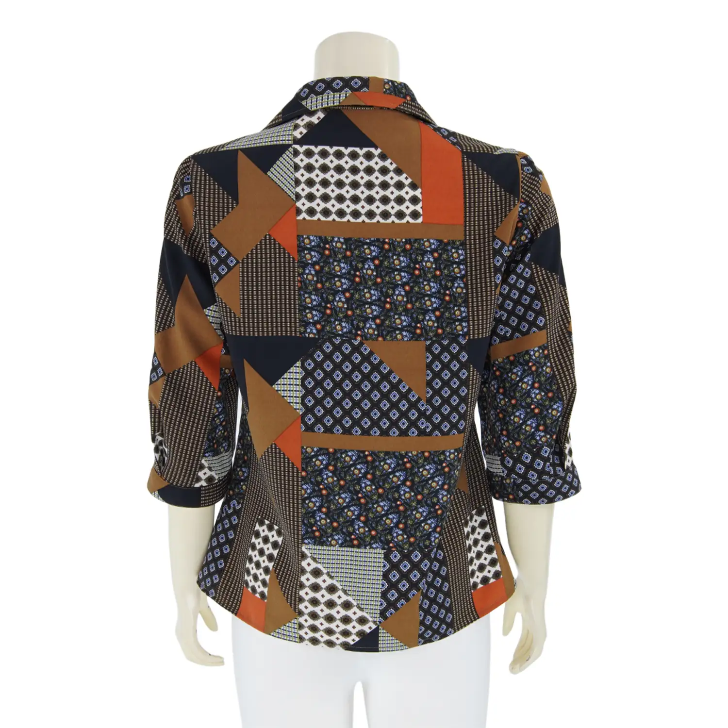 เสื้อเชิ้ตคอปกปีกนก แขน 3 ส่วน ผ้าพีชสกิน ลายกระเบื้องสีน้ำตาล - Image 3