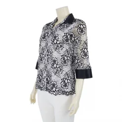 เสื้อเชิ้ต แขนกระบอก 4 ส่วน ผ้าลูกไม้ราเชล ลายดอกไม้สีดำ - Image 2