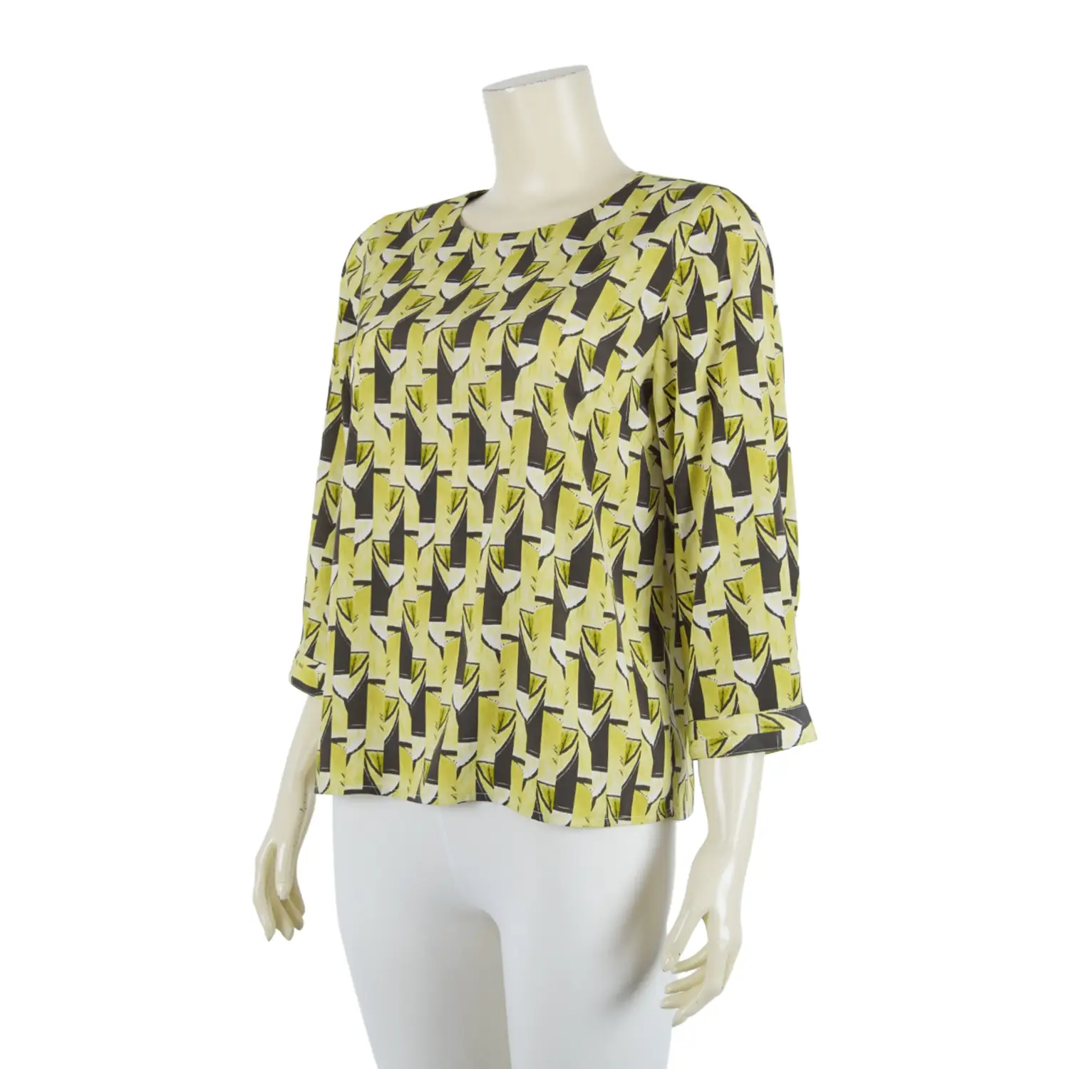 เสื้อคอกลม แขน 4 ส่วน ผ้าพีชสกิน - Image 4