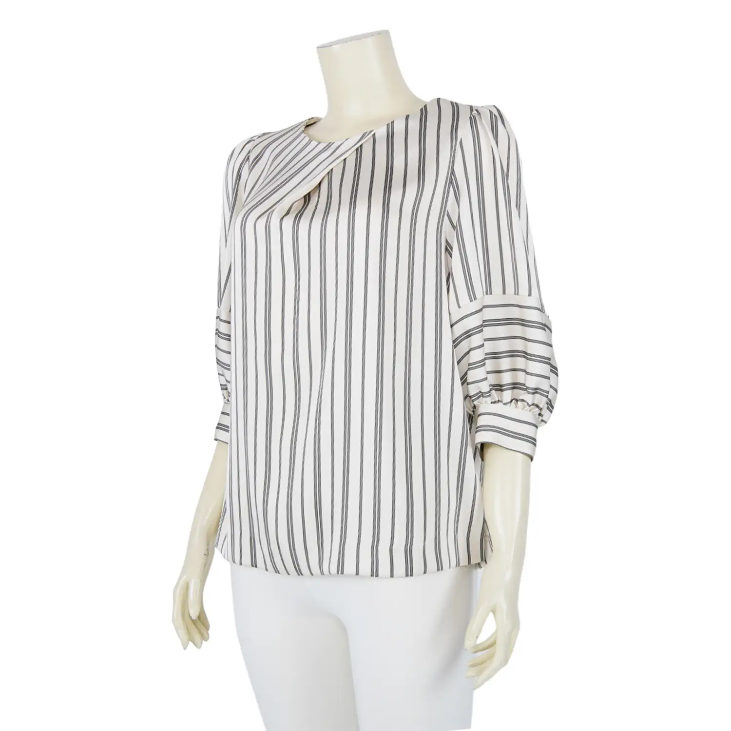 เสื้อคอกลม แขนพองยาว 5 ส่วน ผ้าพิมพ์ลายทาง - Image 2
