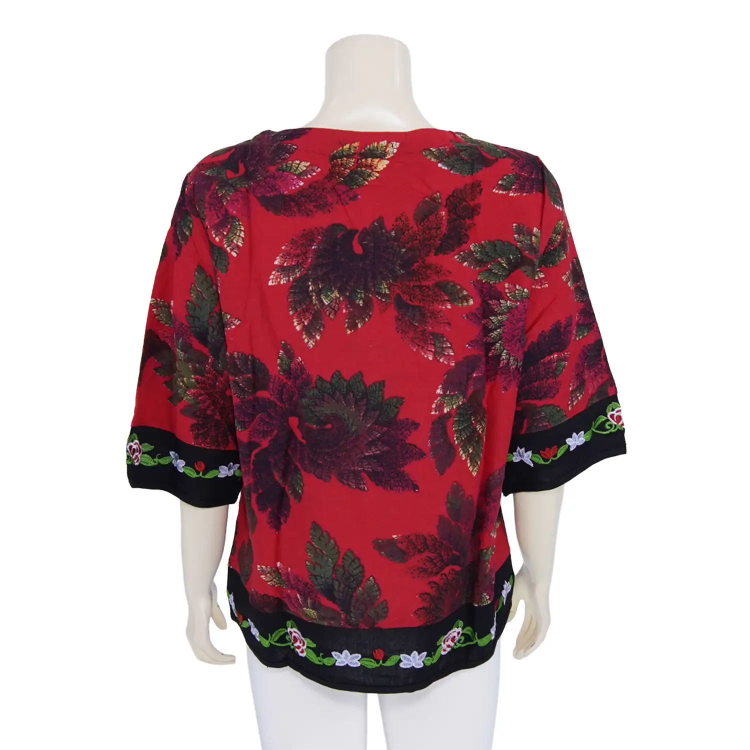 เสื้อคอกลม แขน 3 ส่วน แต่งผ้าปักลายดอกไม้ - Image 5