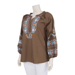 เสื้อคอกลมผ่าคอวี แขน 5 ส่วน จั๊มปลายแขน ผ้าคอตตอนปักลาย - Image 4