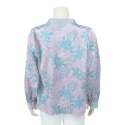 เสื้อคอวี บ่าแต่งตีเกล็ด  แขนพอง 5 ส่วน  ลายดอกไม้ - Image 3