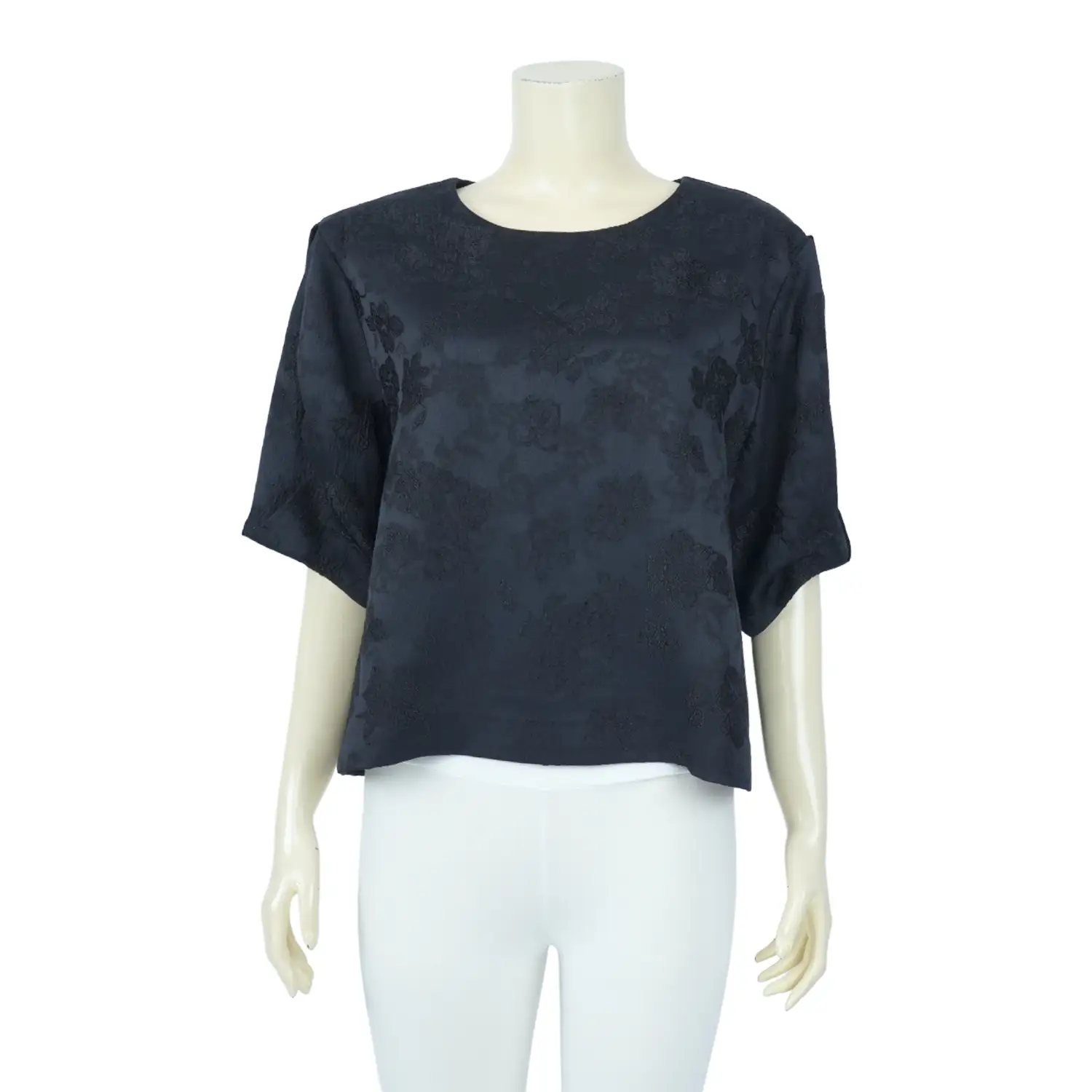 เสื้อคอปาด แขนสั้นทรงแขนพอง ผ้าแจ็คการด์ ลายดอกไม้