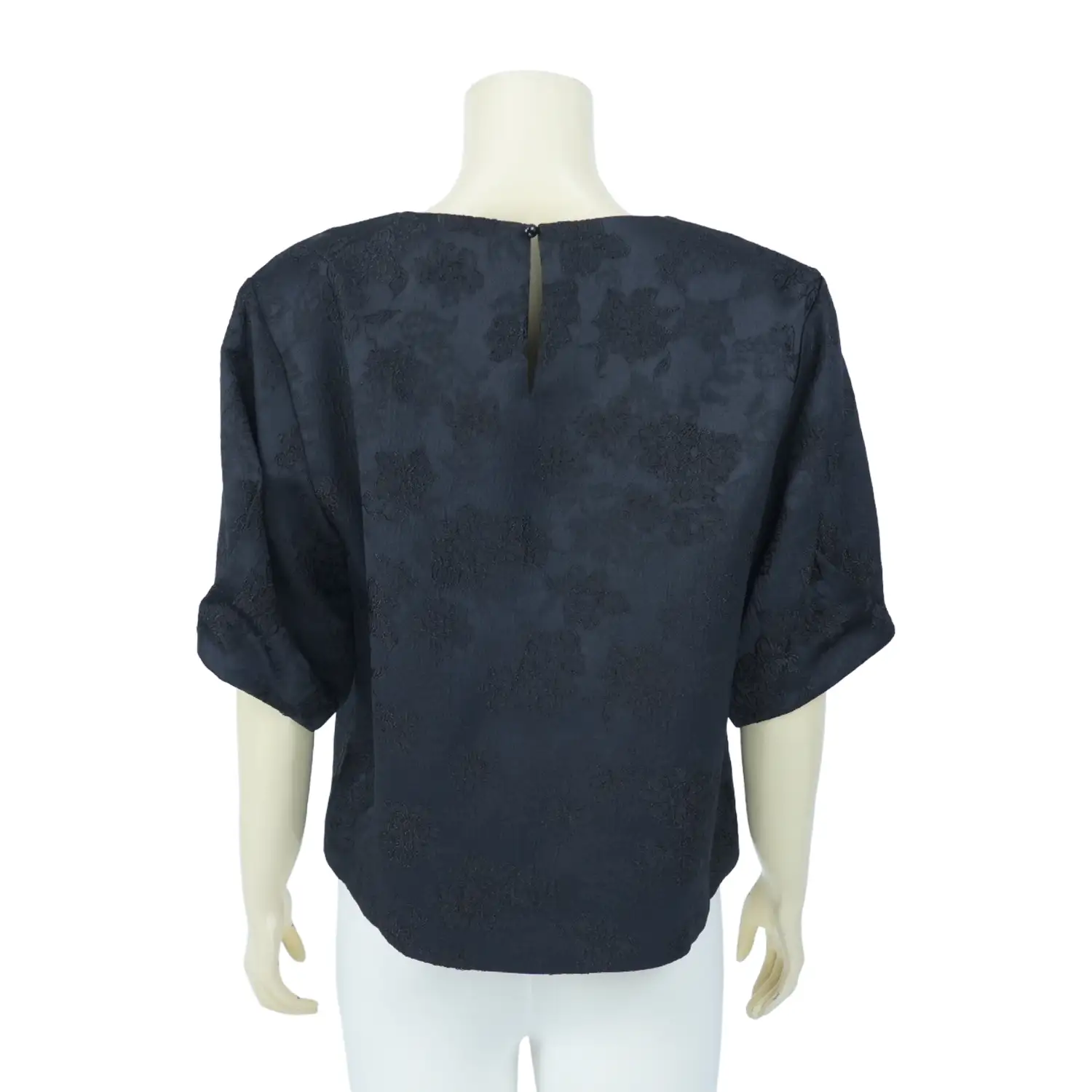 เสื้อคอปาด แขนสั้นทรงแขนพอง ผ้าแจ็คการด์ ลายดอกไม้ - Image 3