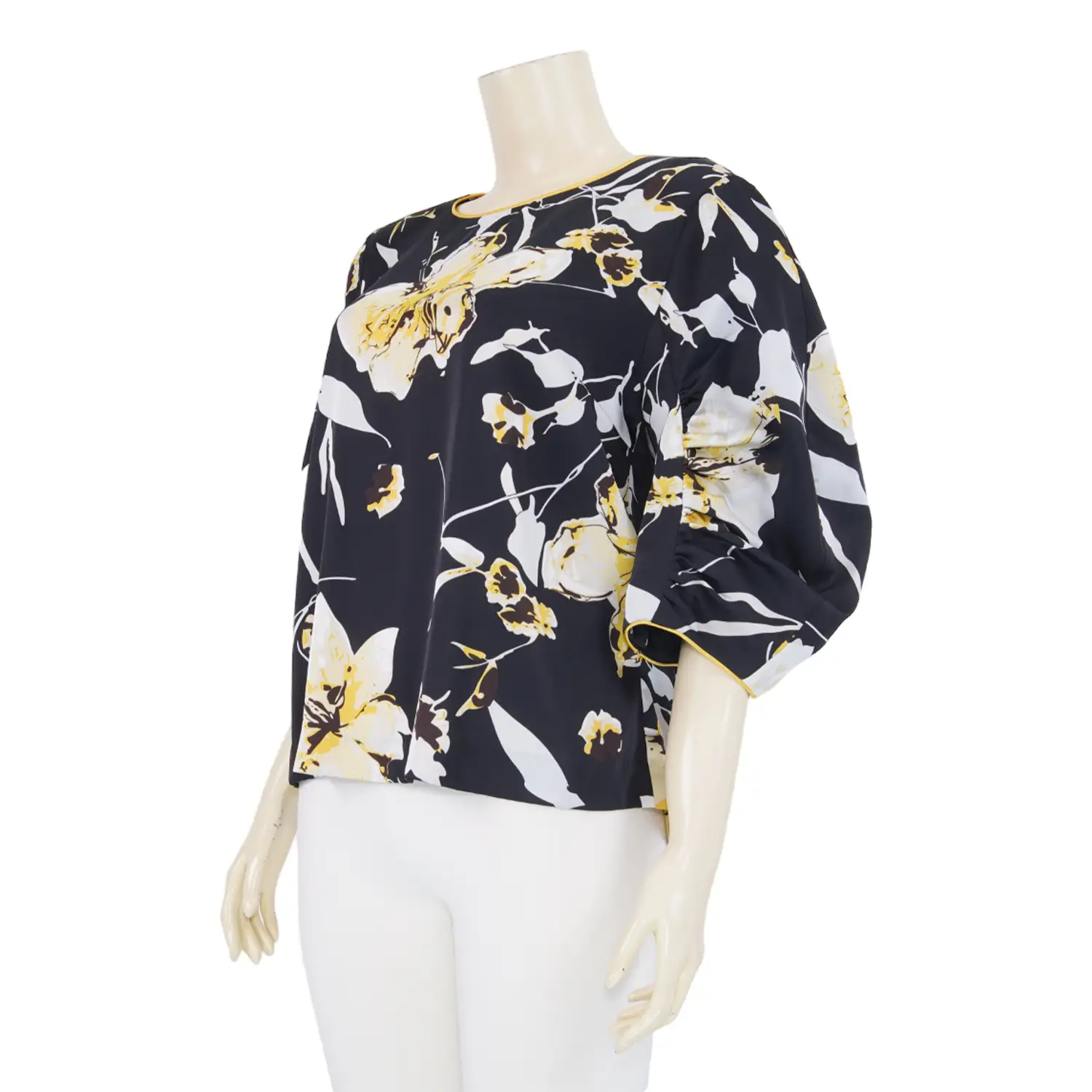 เสื้อคอปาด แขนพอง 4 ส่วน ผ้าลายดอกไม้ - Image 2