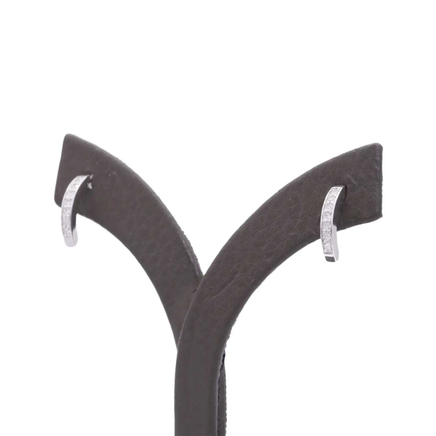 ต่างหูทองขาว14K ประดับเพชร ดีไซน์ Ear Joy - Image 2