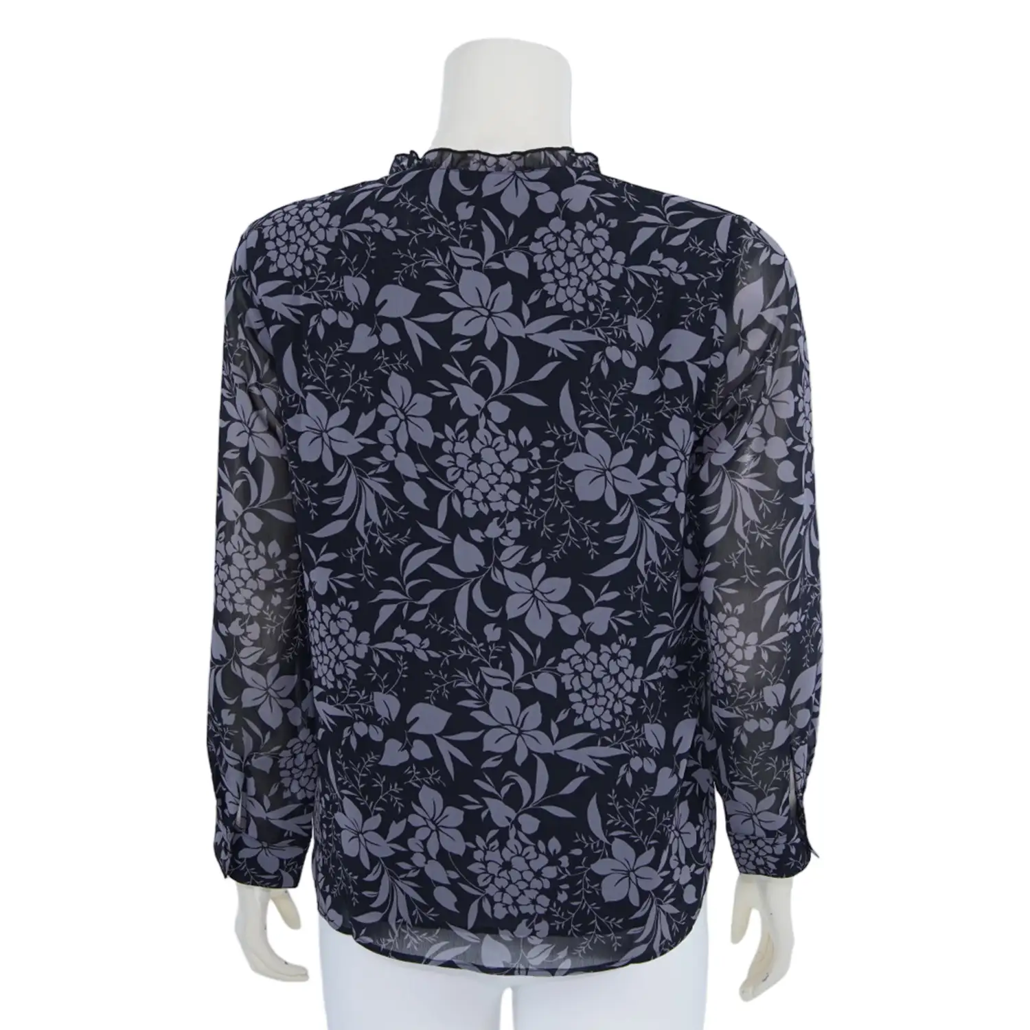 เสื้อคอกลม แต่งระบายแขนยาว ผ้าลายดอกไม้และใบไม้ - Image 3