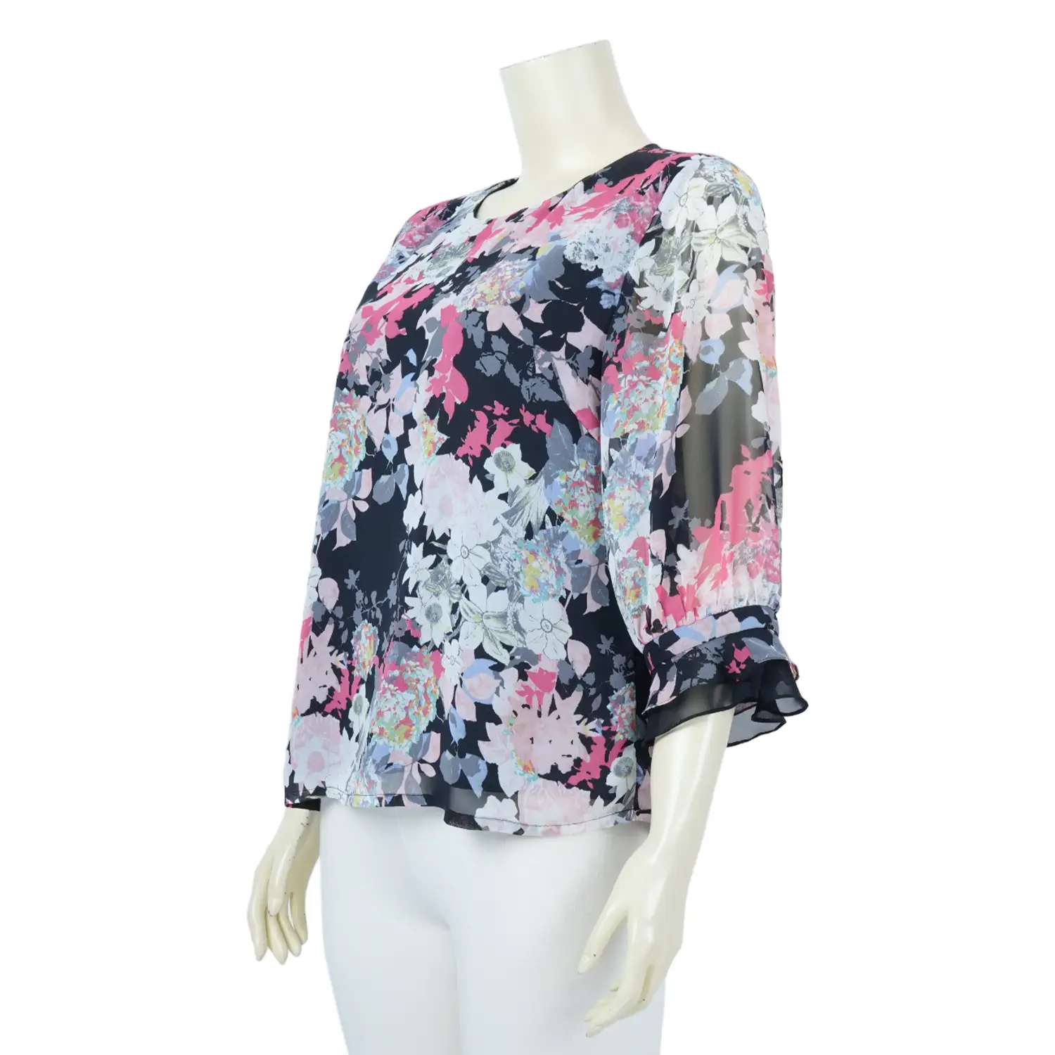 เสื้อคอกลม แขน 3 ส่วน ลายฟลอรัล - Image 4