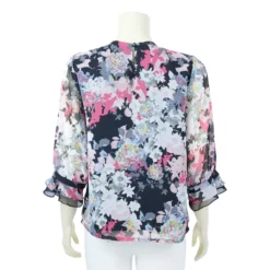 เสื้อคอกลม แขน 3 ส่วน ลายฟลอรัล - Image 5