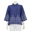 เสื้อเชิ้ต แขน 3 ส่วน ผ้ายีนส์ปักลายเครือดอกไม้