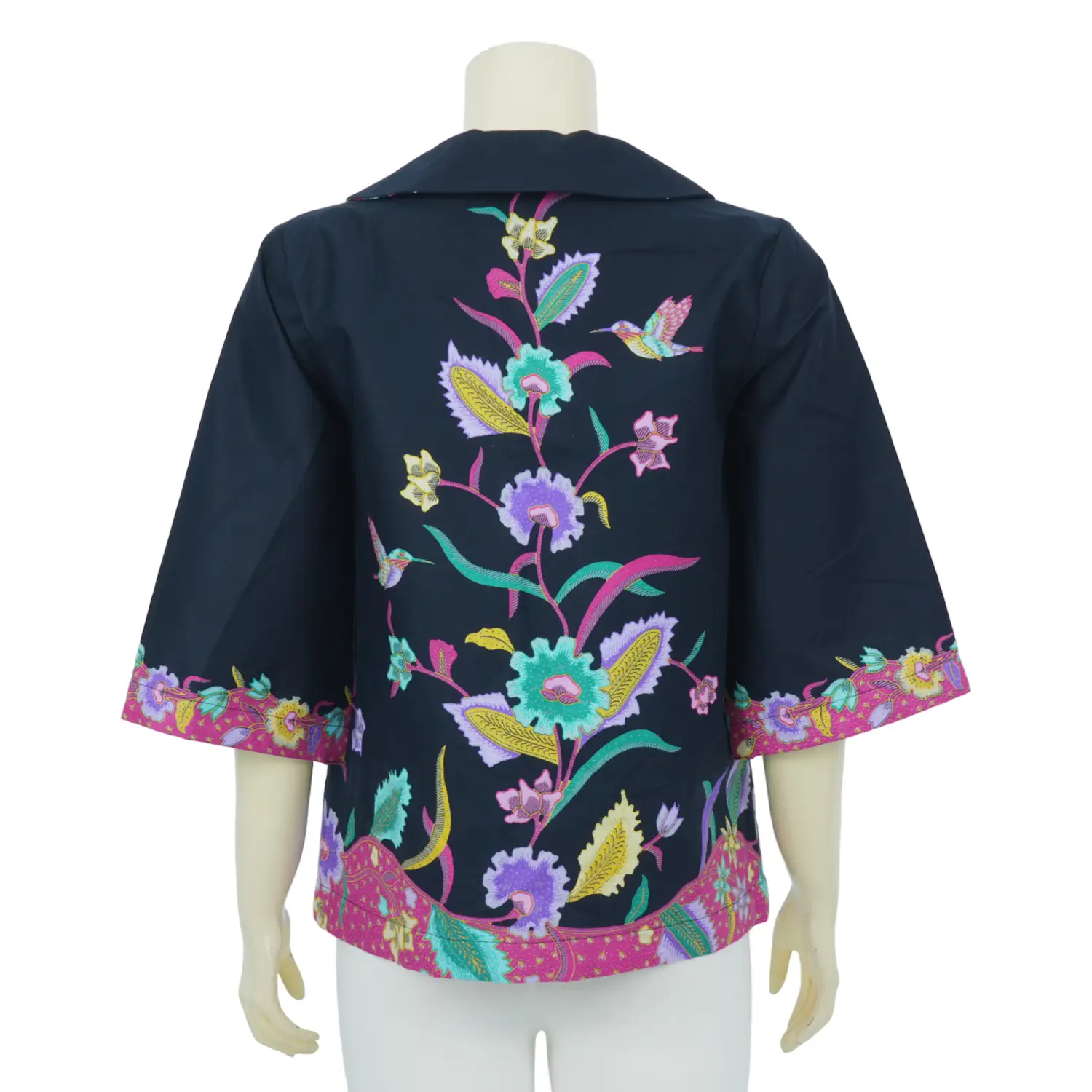 เสื้อแจ็กเกตคอบัว แขน 3 ส่วน ผ้าปาเต๊ะลาย Botanical - Image 3