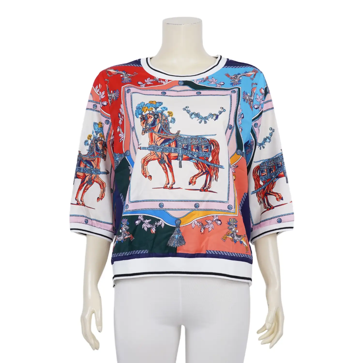 เสื้อคอกลม แขน 3 ส่วน ผ้าทอเกาหลี ลายม้าโรมัน