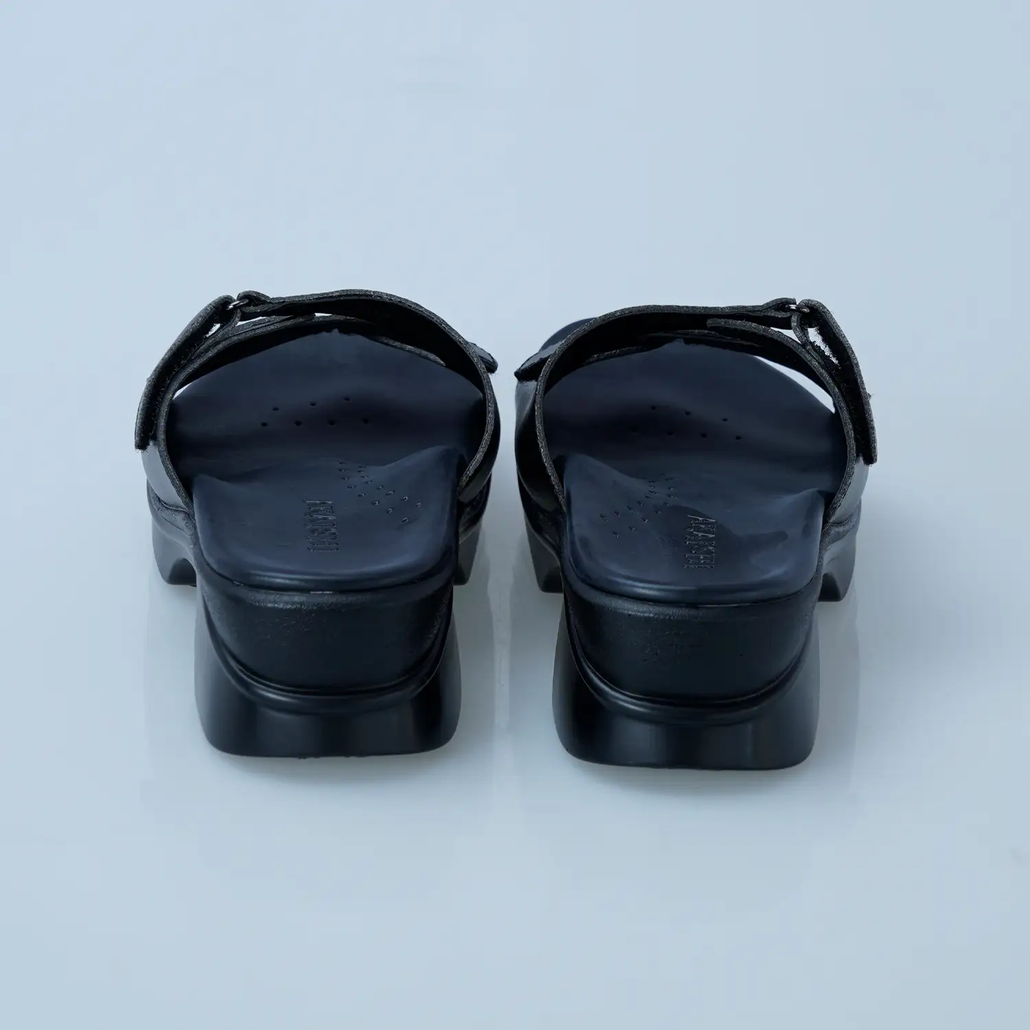 รองเท้าลำลองมีส้น แบบสวม รุ่น Belty - Image 3