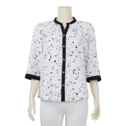 เสื้อคอกลม ผ่าหน้า แขน 3 ส่วน ผ้าพีชสกิน ลายเพ้นท์