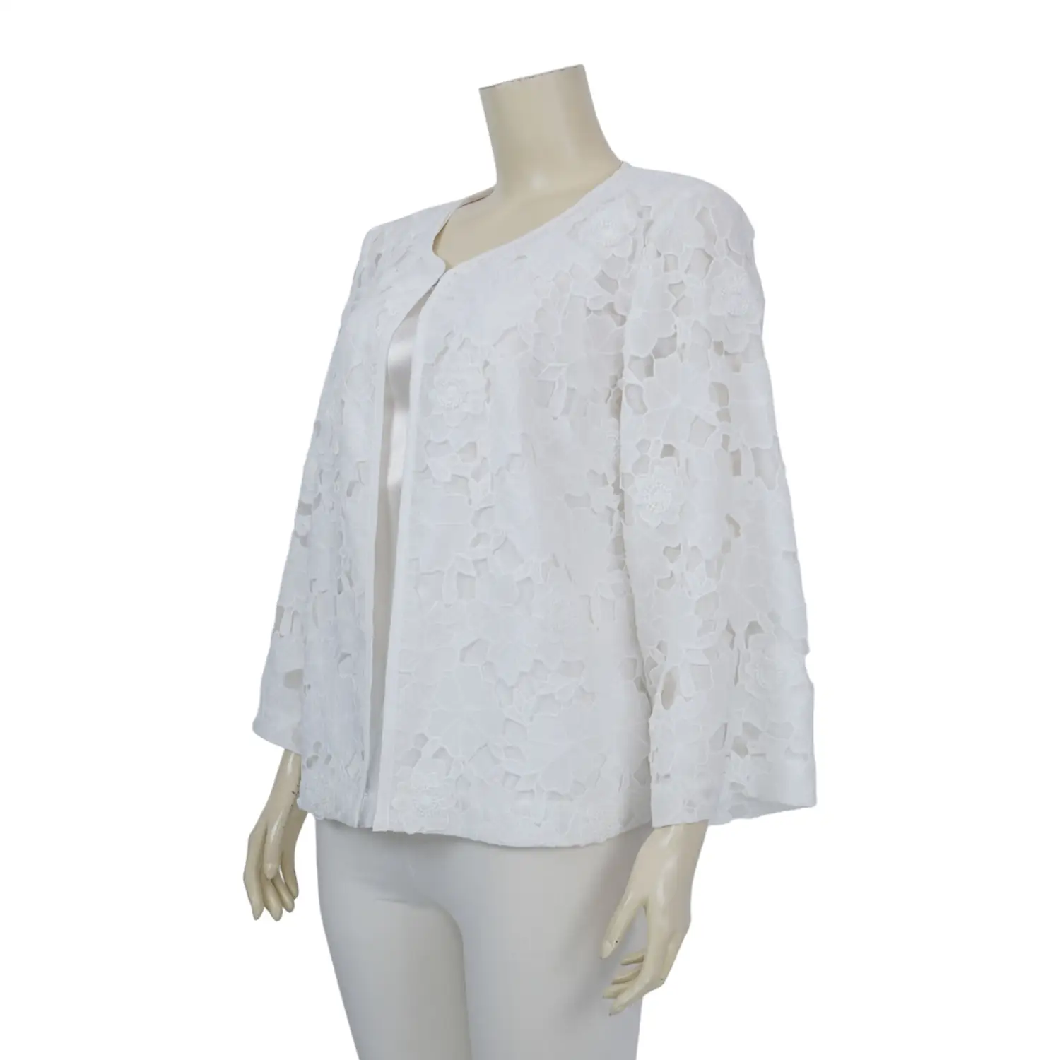 เสื้อแจ็คเก็ตคอกลม แขนยาว ผ้าลูกไม้ปักลาย พร้อมเสื้อแขนกุด - Image 2