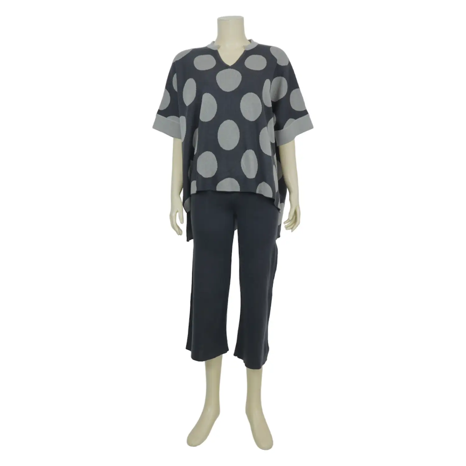 เซตโพลก้า ดอท เบสิก เสื้อคอจีนและกางเกง ทรงคูลอตยาว 4 ส่วน - Image 2