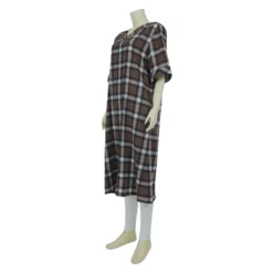 เดรสสตรีคอแหลม แขนสั้น สีน้ำตาล ลาย Madras Pattern - Image 2