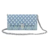 กระเป๋าสะพายแบบ  Cross Body  ผ้าปาเต๊ะลายไทย  (ใช้งานได้ 2 แบบ)