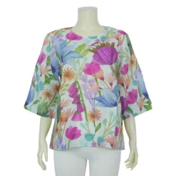 เสื้อคอกลม แขน 3 ส่วน ลายดอกไม้โทนสีน้ำ