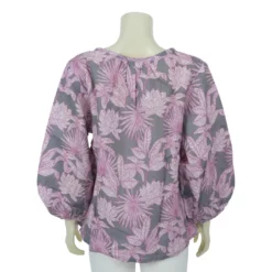 เสื้อคอกลม แขน 4 ส่วน ลายดอกไม้โทนสีชมพู - Image 3