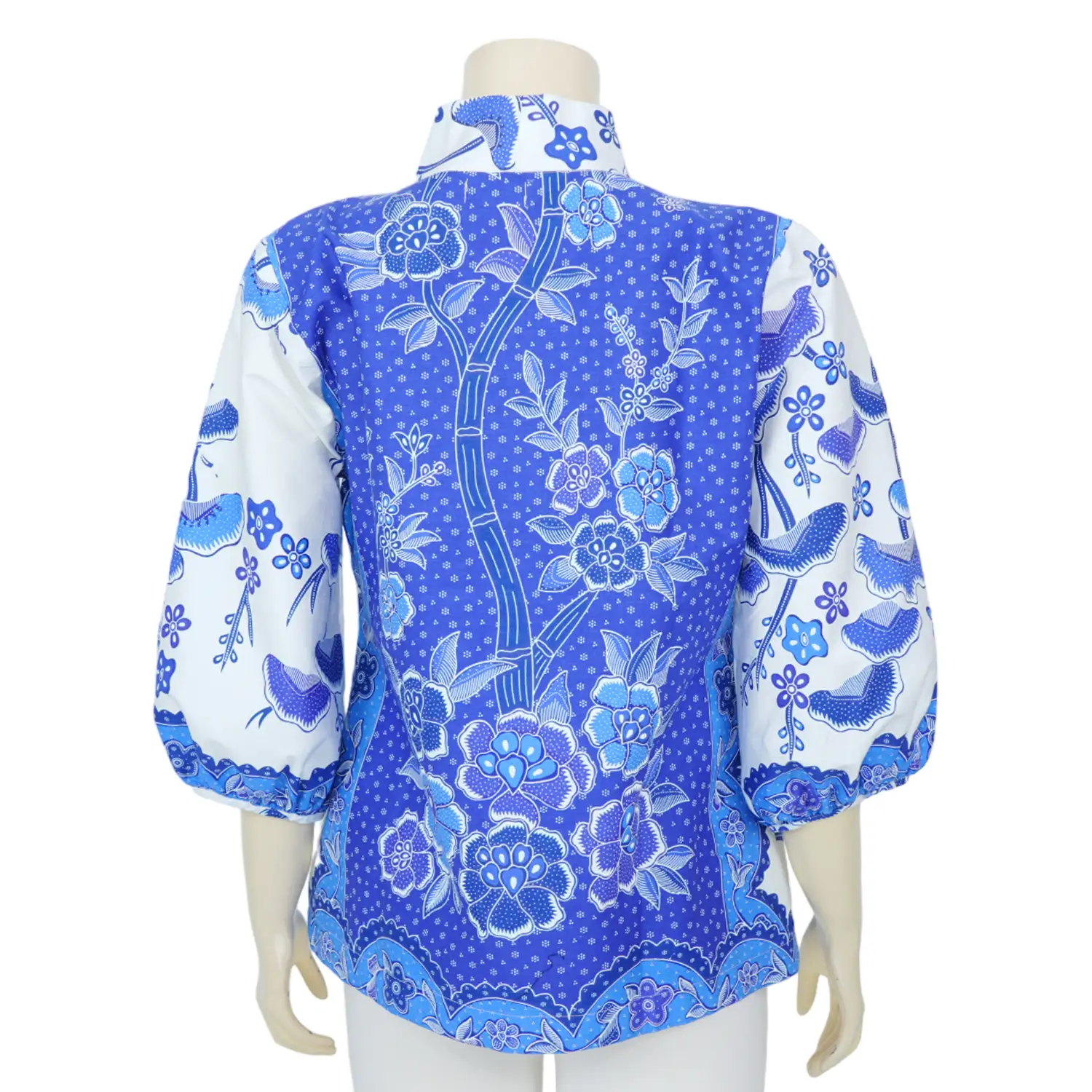 เสื้อคอวีทรงปีน แขน 4 ส่วน ผ้าปาเต๊ะ ลายกิงโก บาติก - Image 3