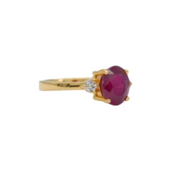 แหวนเงิน925 ชุบทอง18K ประดับทับทิม และโทแพซสีขาว - Image 2