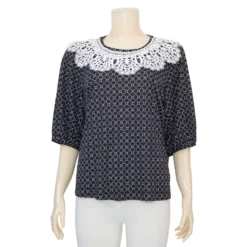 เสื้อสตรีคอกลม แขน 3 ส่วน แต่งผ้าลูกไม้สไตล์วินเทจ