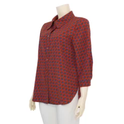 เสื้อเชิ้ต แขน 4 ส่วน ผ้าพีชสกิน ลายกราฟิก - Image 2