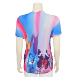 เสื้อคอกลม แขนสั้น ผ้าอัดพลีทลาย Abstract - Image 5