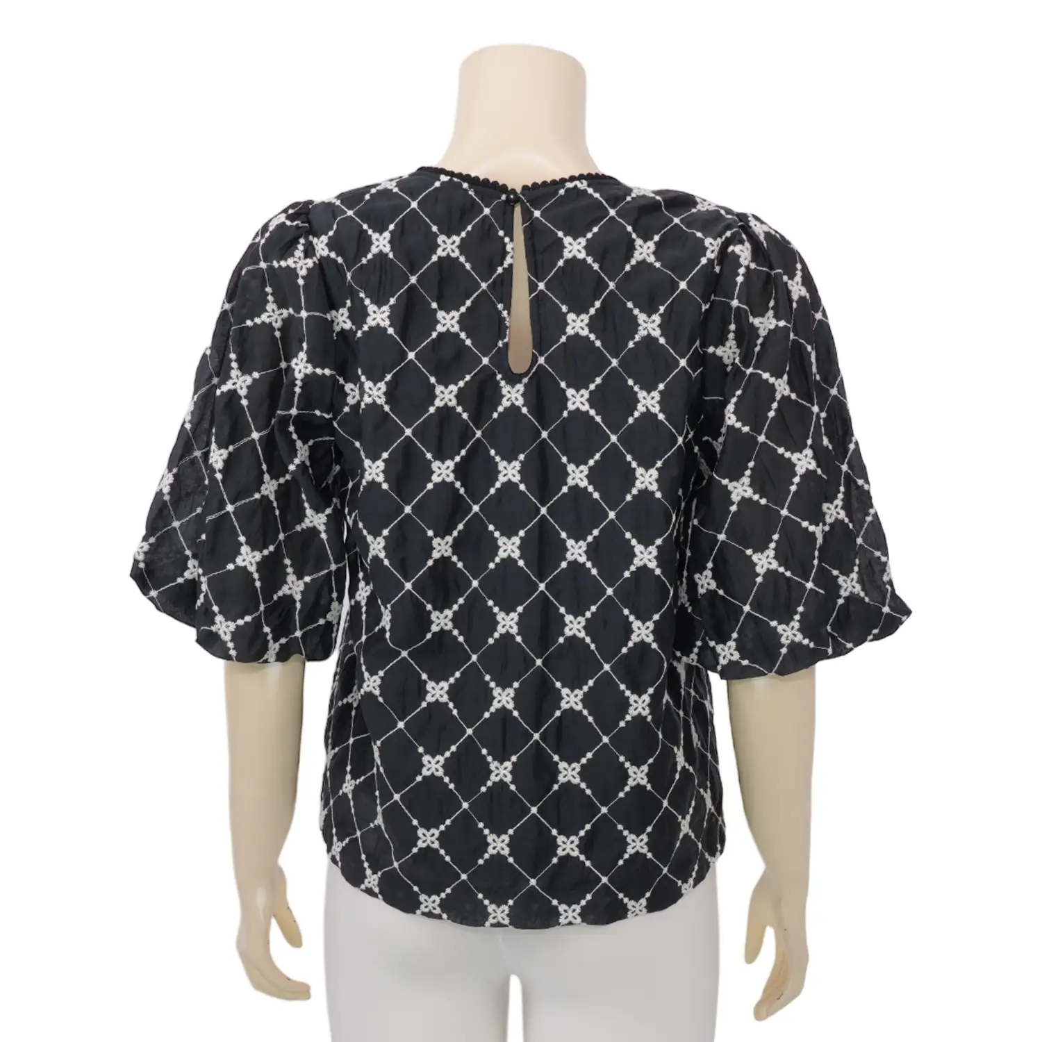 เสื้อคอกลม แขนพองยาว 3 ส่วน แต่งลูกไม้ - Image 3