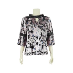เสื้อสตรีคอตั้ง เจาะฐาน คอรูปตัววี แขน 4 ส่วน ตัดต่อปลายแขนกระดิ่ง ผ้าเบิร์นเอ้าท์ลายใบไม้ พิมพ์ลายดอกไม้ - Image 2
