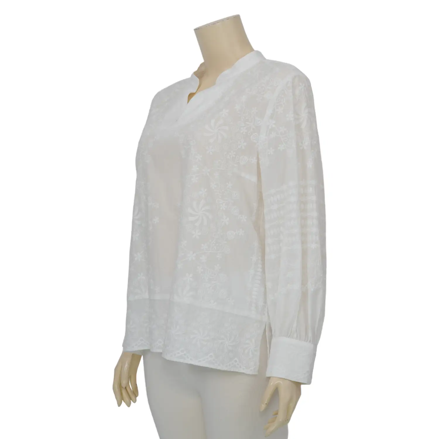 เบคกี้ รัสเซล เสื้อคอตั้ง ผ่าหน้าคอวี แขนพองยาว 5 ส่วน สีขาวนวล - Image 2