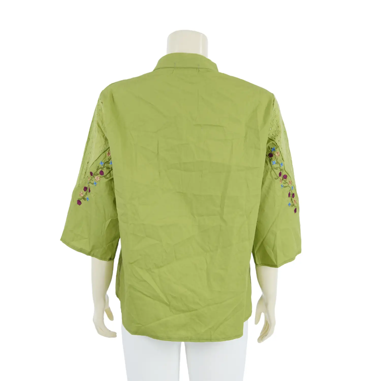เสื้อคอจีน แขน 3 ส่วน ผ้าคอตตอน แต่งฉลุ และปักลายดอกไม้ - Image 5
