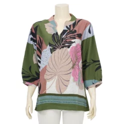 จิณณ์ณิชา ซิกเนเจอร์ เสื้อเบลาส์คอตั้ง แขนยาว  ลาย The Road to Spring - Image 2