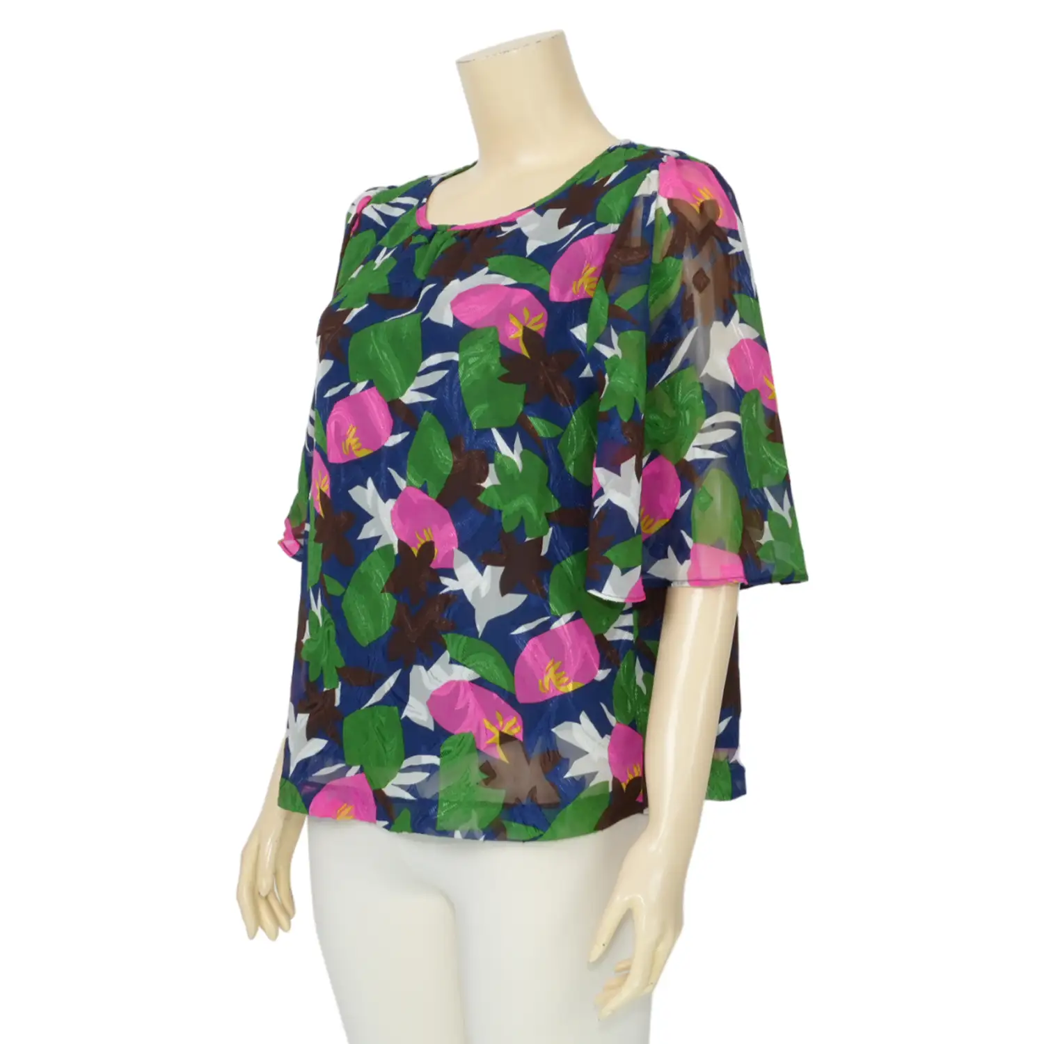 เบคกี้ รัสเซล เสื้อเบลาส์คอกลม แขนสั้นทรงแขนบาน ผ้าชีฟองลายดอกไม้ - Image 2
