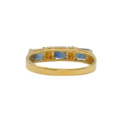 ศอศาลา เจมส์ แหวนเงิน925 ชุบทอง18K ประดับไพลิน และเซอร์คอนสีขาว - Image 4