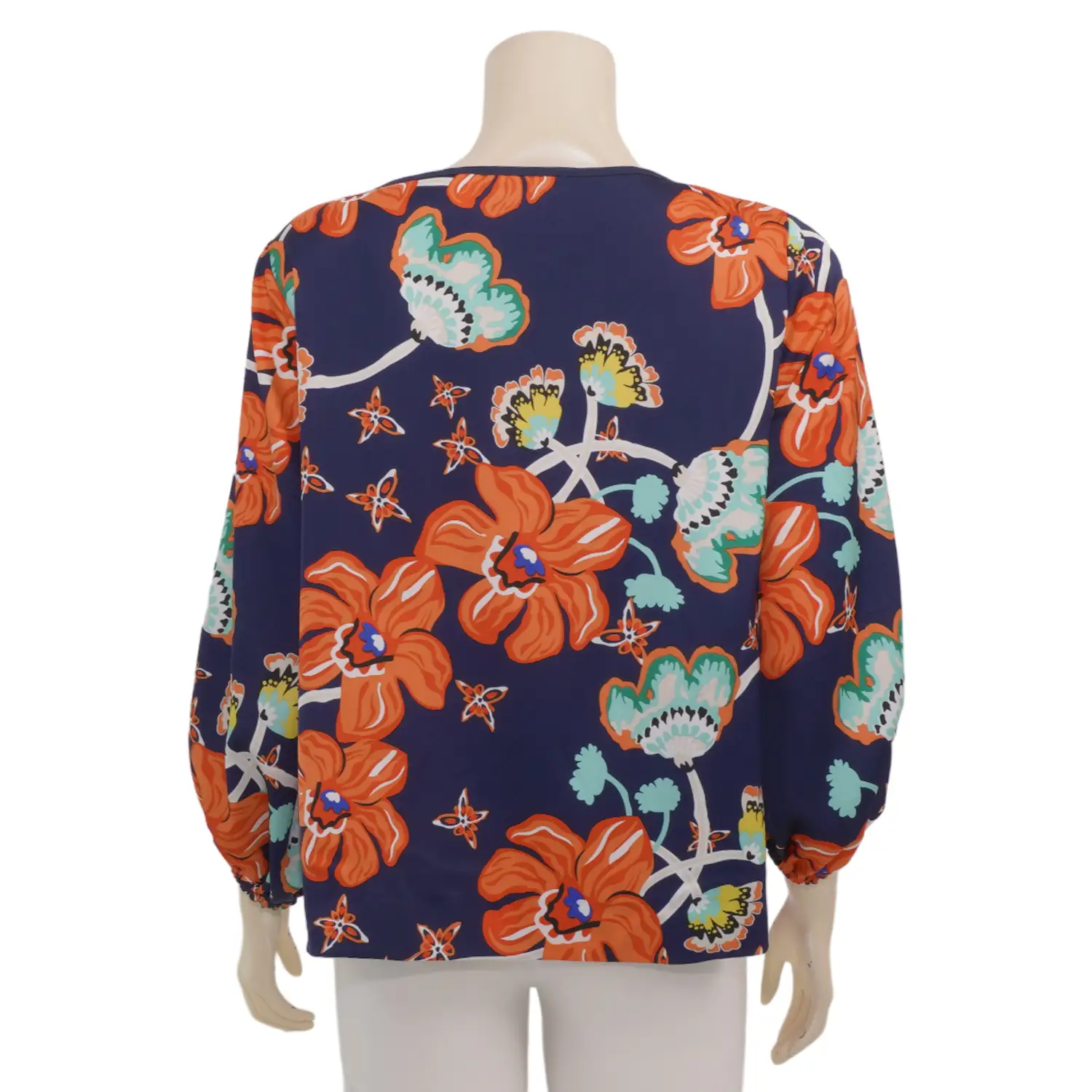 เบคกี้ รัสเซล เสื้อเบลาส์คอปาด แขนพองยาว 5 ส่วน ผ้าซาตินลายดอกไม้ - Image 3