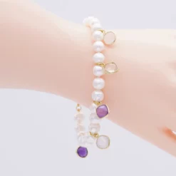 สร้อยข้อมือมุกน้ำจืด ประดับอัญมณีหลากชนิด ทรงแฟนซี - Image 2