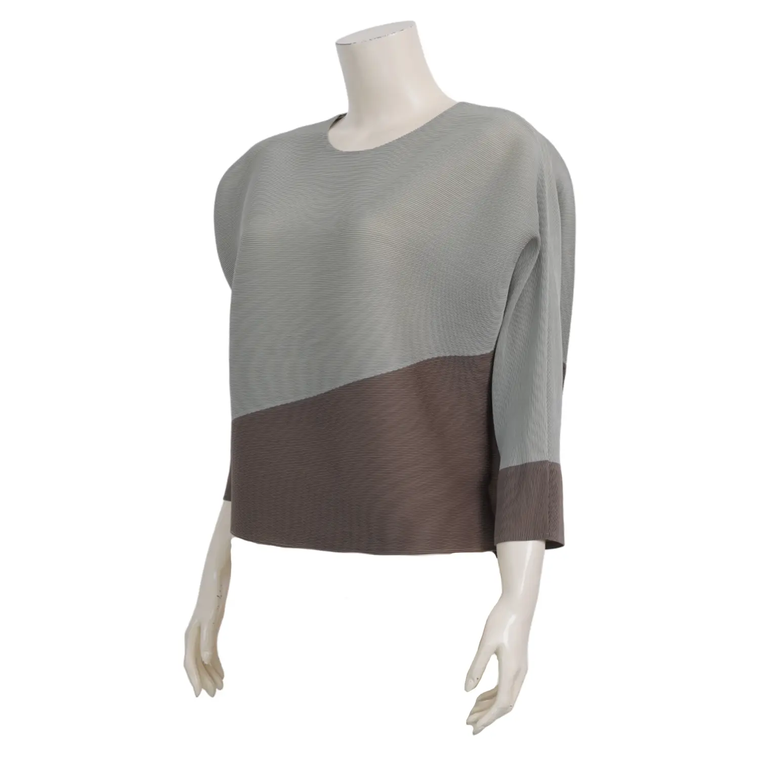 ลลินา เสื้อพลีท คอกลม แขน 5 ส่วน - Image 5
