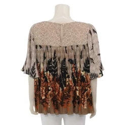 อะมิร่า เสื้อเบลาส์คอกลม แขนระบาย ผ้าพลีทเรยอน - Image 3