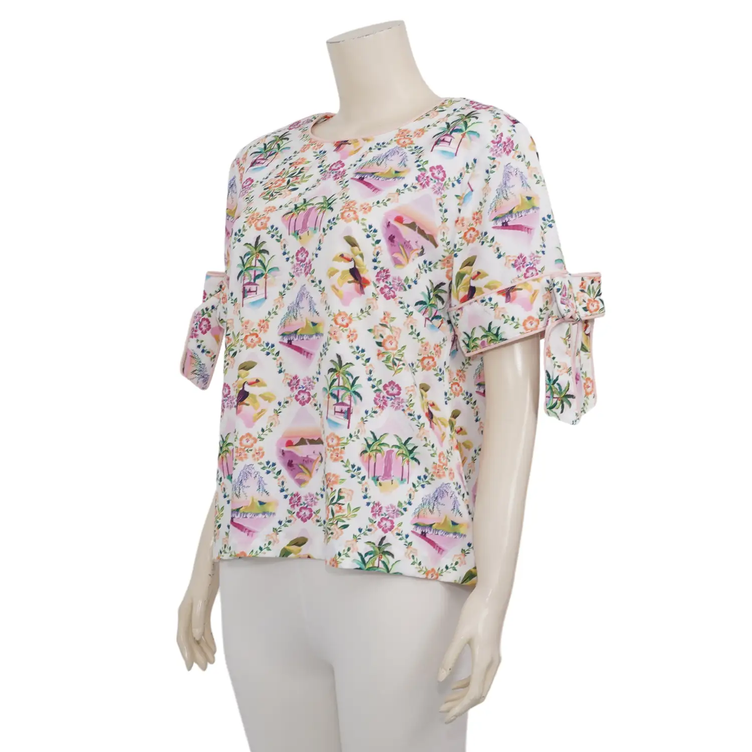 เดอะ มูเซียม คอลเลคชั่น เสื้อเบลาส์คอกลม แขนสั้น แต่งโบปลายแขน - Image 2