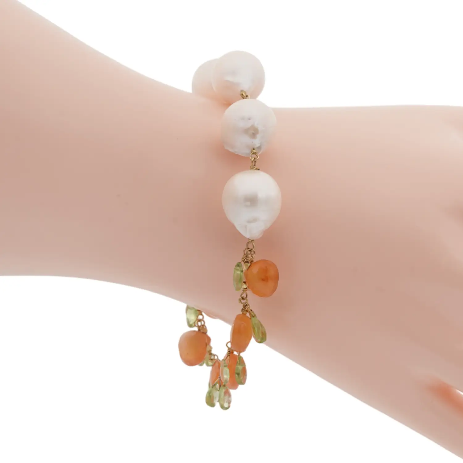 ลักษ์ มงคล สร้อยข้อมือเงิน925 ชุบทอง18K ประดับ มุกบาโรก, คาร์เนเลียน และเพริดอต - Image 4