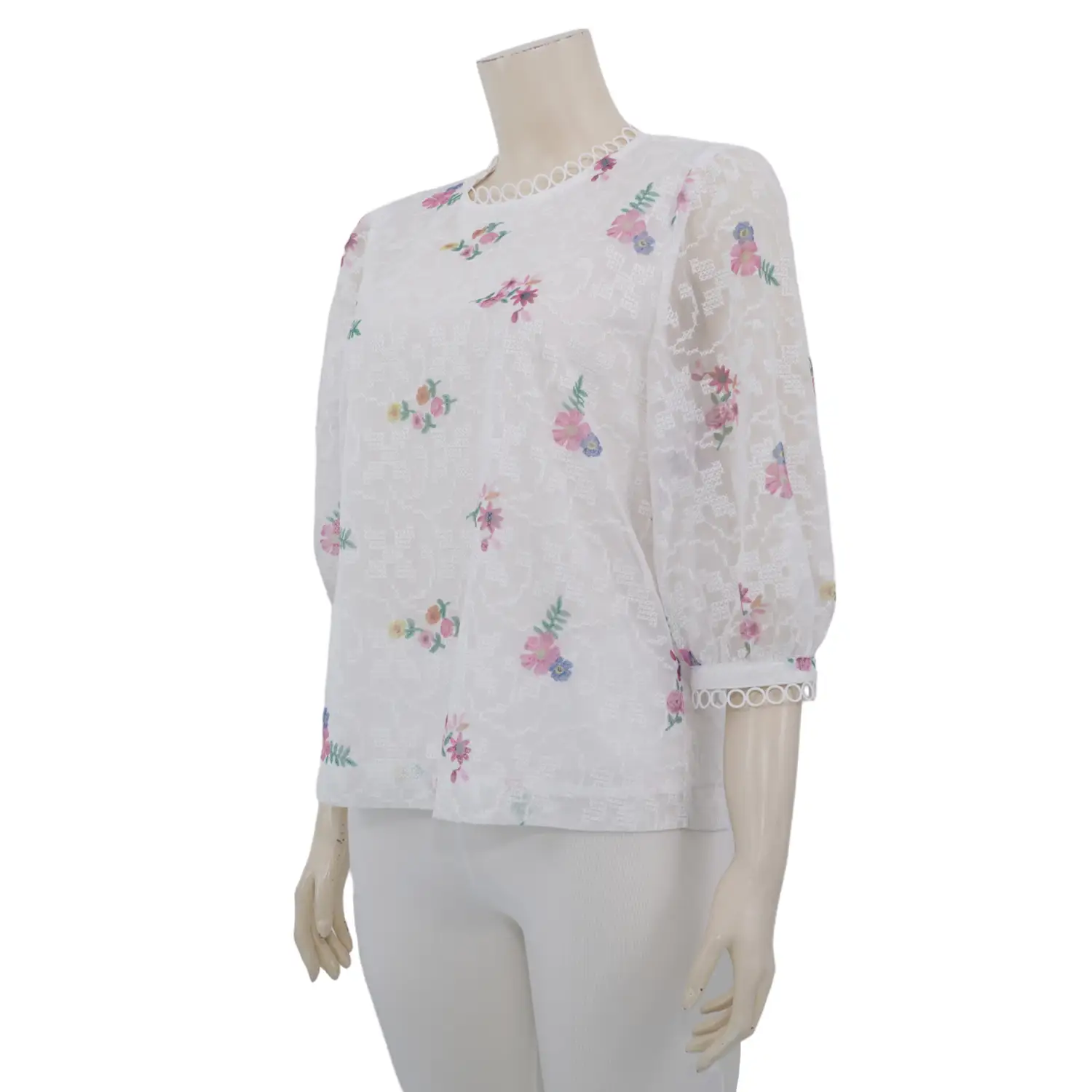 ไอ ไอ เอ็ม เค เสื้อเบลาส์คอกลม แขนพอง ยาว 5 ส่วน ปักลายดอกไม้ - Image 2