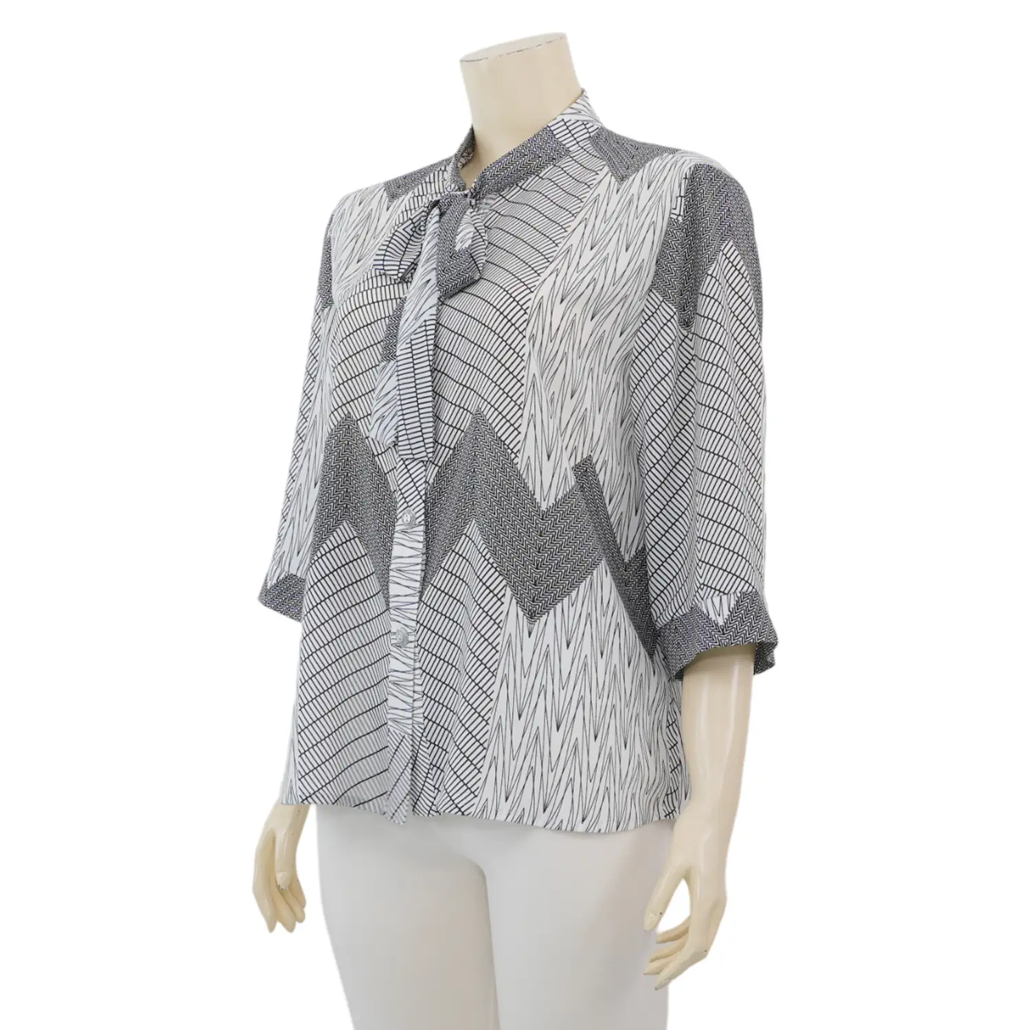 มิกิโกะ เสื้อคอตั้ง แต่งโบ แขน 3 ส่วน ผ้าชีฟองราเม้นท์ - Image 2